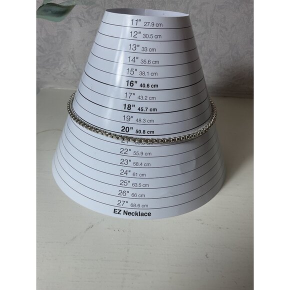 Silver Box Chain Necklace With Round Magnetic Clasp Elegant & Versatile Design - Picture 2 of 4